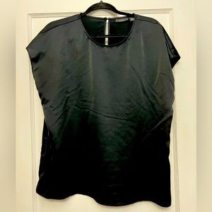 Halogen Black silk keyhole blouse.